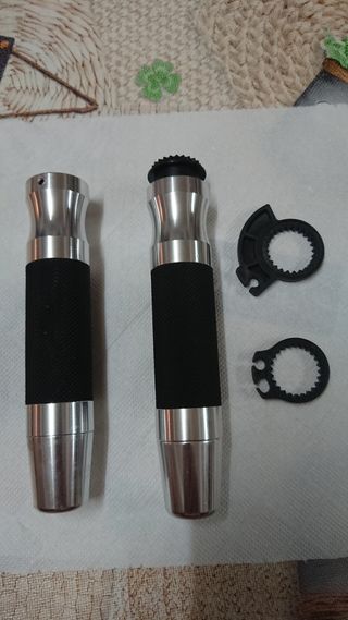 Puños Moto Cromados y Negros 22mm