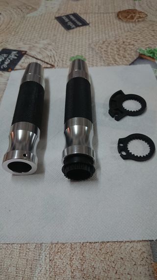 Puños Moto Cromados y Negros 22mm