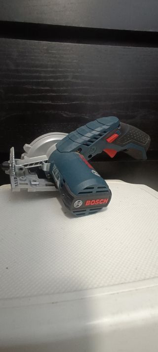 Mini sierra circular Bosch