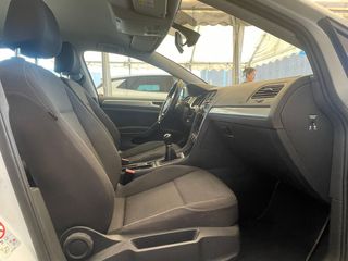 🚗✨ Volkswagen Golf desde 250€/mes