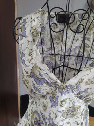 Blusa floral de algodón