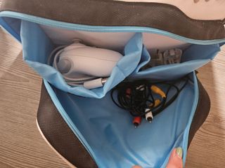 Consola Wii con 10 juegos y mochila porteadora