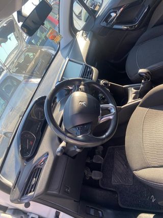 Peugeot 208 2017