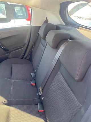 Peugeot 208 2017