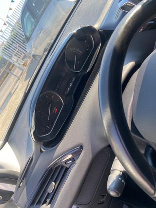 Peugeot 208 2017