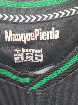 Camiseta Hummel Talla M Negra