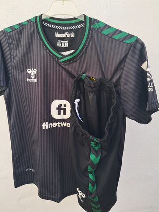 Camiseta Hummel Talla M Negra