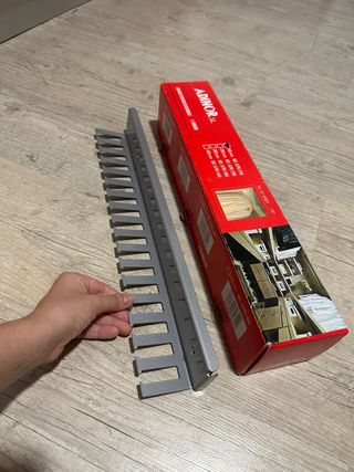 Soporte Adinor Extensible para Corbatas Gris