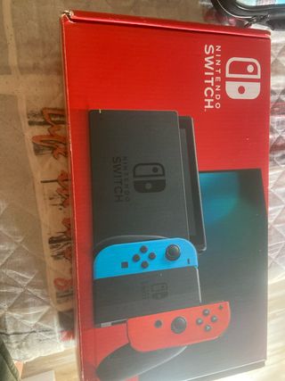 Nintendo Switch Roja y Azul