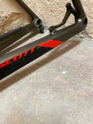  Scott Scale 910