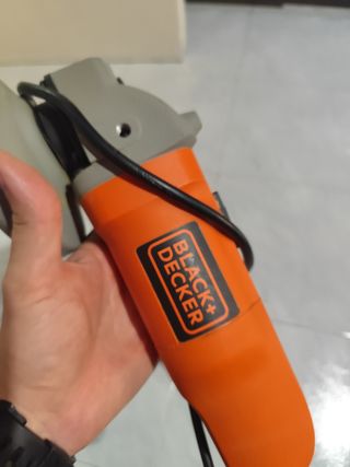 Amoladora Black + Decker original