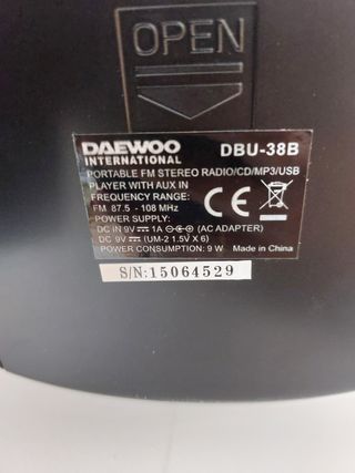Radio CD Daewoo Negra