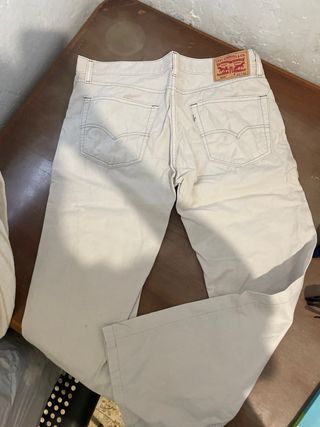 Pantalón Levi’S Beige