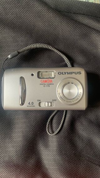 Cámara Digital Olympus C-170 4MP