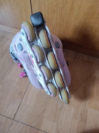 Patines en línea para niña, rosas