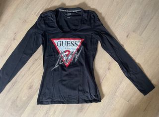 Camiseta Guess manga larga negra