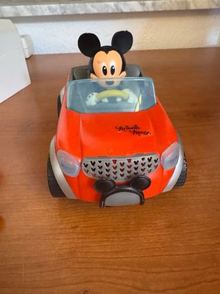 Coche teledirigido Mickey Mouse Disney