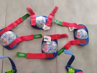 Patines y protecciones PJ Masks de 5 a 8 años