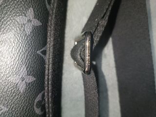 Precio algo negociable.
Bandolera Louis Vuitton.


