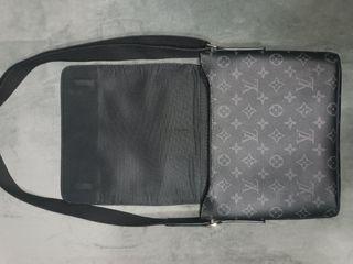 Precio algo negociable.
Bandolera Louis Vuitton.

