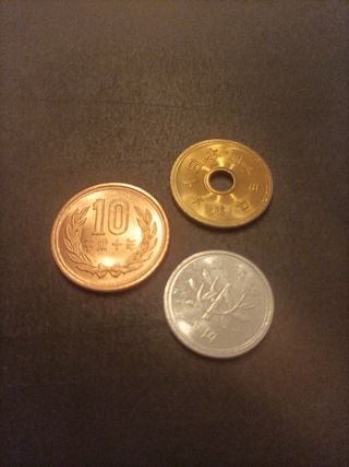 3 Monedas de Japón sin circular