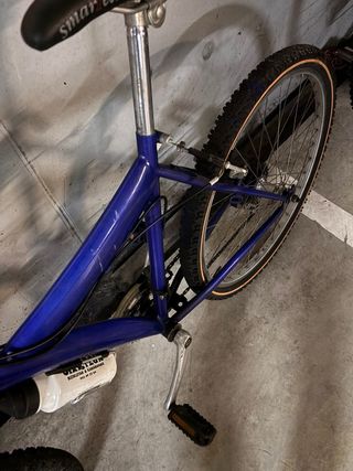 Bicicleta MTB Azul y Plata