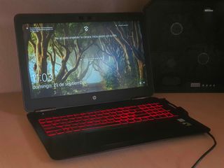  HP OMEN. 4 gb grafica. 