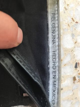 Cartera de piel estilo billete de dólar