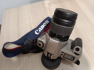Canon EOS 300 Reflex + Accesorios