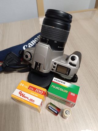 Canon EOS 300 Reflex + Accesorios