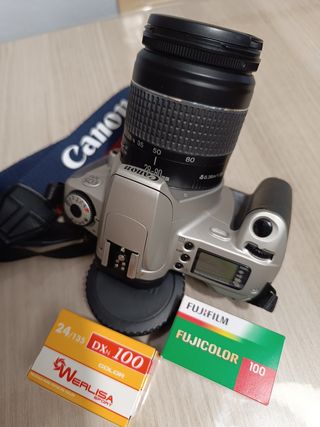 Canon EOS 300 Reflex + Accesorios