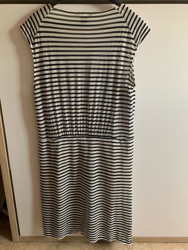 Vestido de verano a rayas