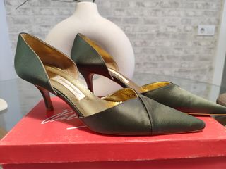 Zapatos de fiesta Pilar Burgos verdes