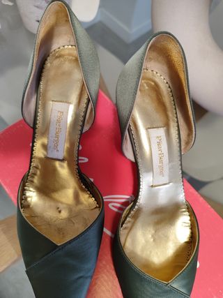 Zapatos de fiesta Pilar Burgos verdes