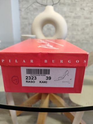 Zapatos de fiesta Pilar Burgos verdes