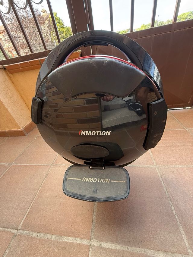 Monociclo eléctrico INMOTION V8F + funda + 2 carga