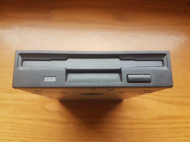 Disquetera Sony MPF-820