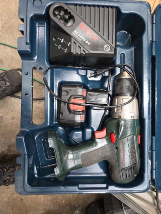 Taladro Bosch Profesional Maletín Cargador