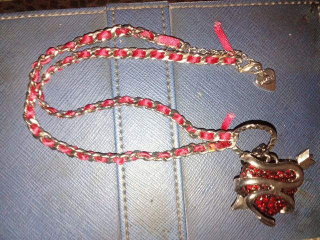 Collar Hard Rock Cadena Rosa y Plateada