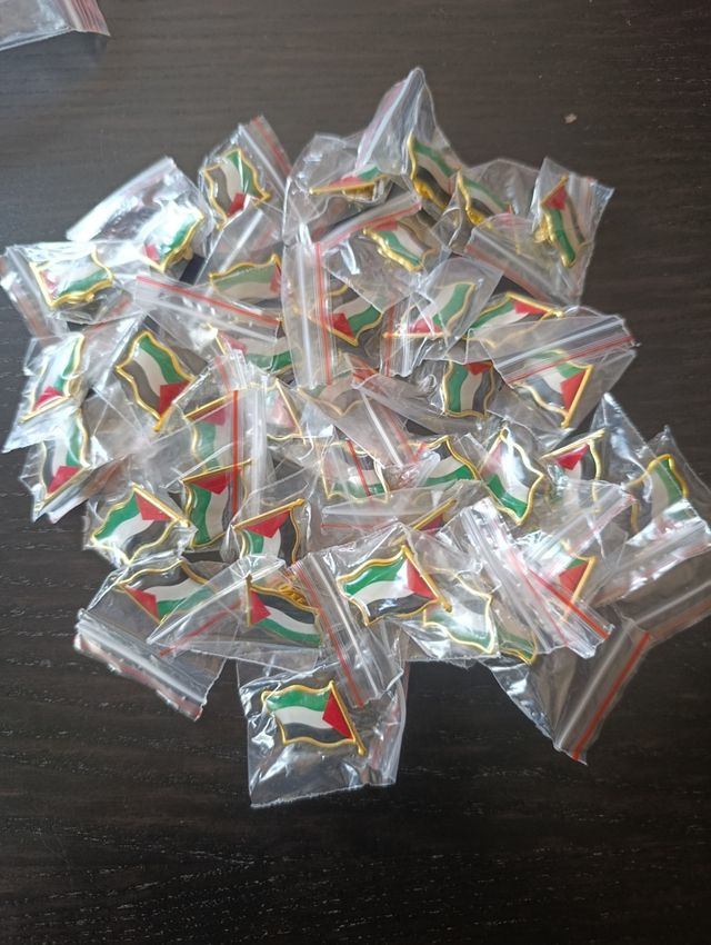 25 Pines Bandera Palestina