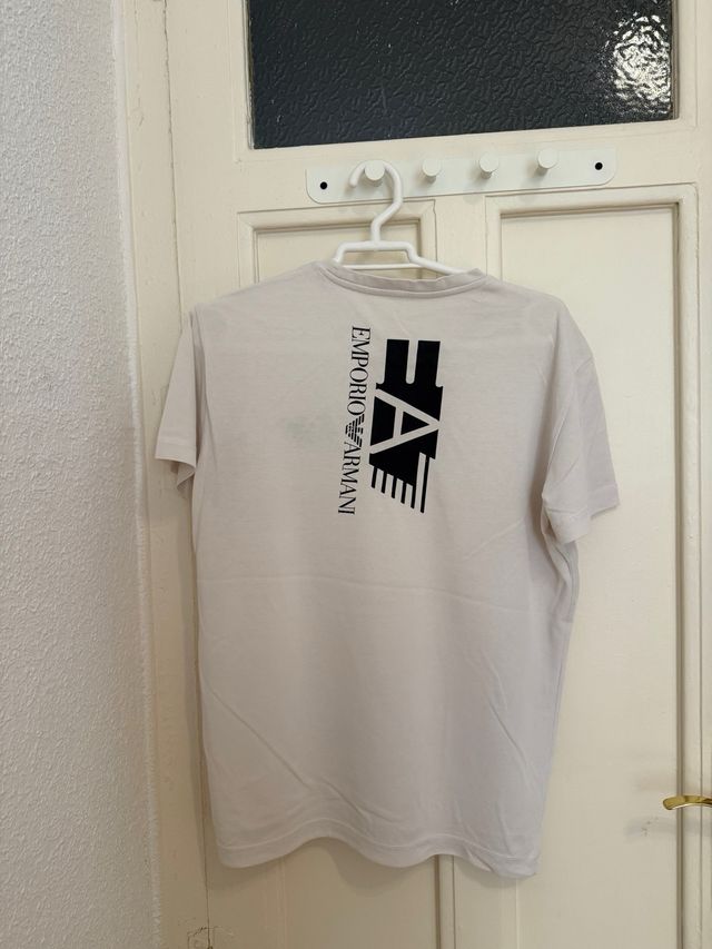 Camiseta Emporio Armani
