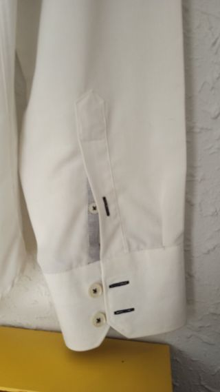Traje de boda azul oscuro