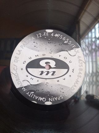 Vinilo makina remember 