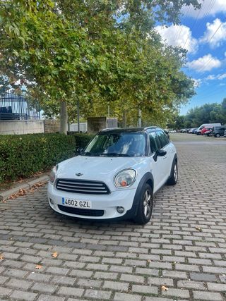 MINI Countryman 2011
