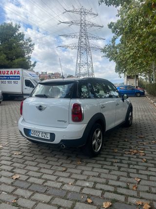 MINI Countryman 2011