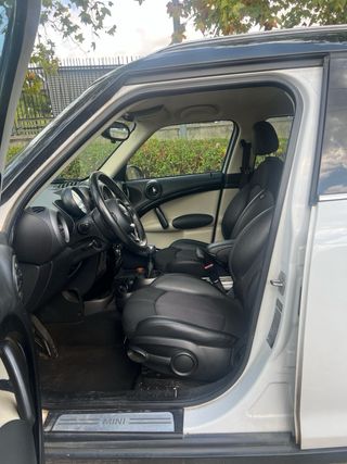 MINI Countryman 2011