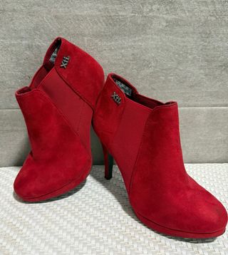 Botines ante rojo Xti talla 36