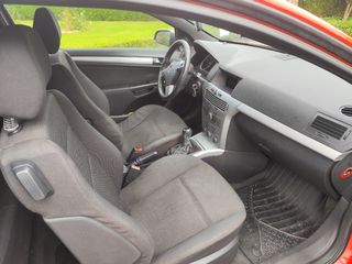 Opel Astra 2007