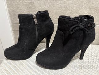 Botines negros ante talla 36