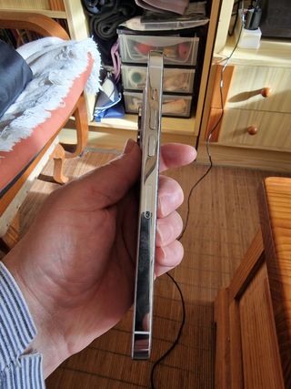iPhone 14 Pro Max y Apple Watch 3